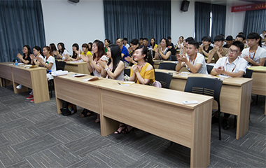 【雛鷹計(jì)劃培訓(xùn)會(huì)】燃點(diǎn)激情，筑夢(mèng)前行